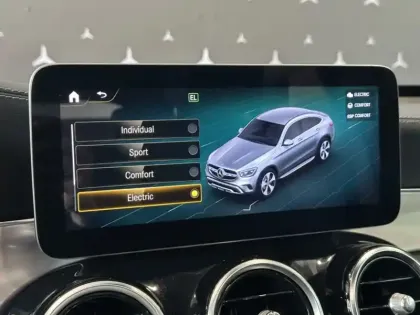 Photo 21 Mercedes Classe GLC Gén. I (C253) Ph2 Business Line 5