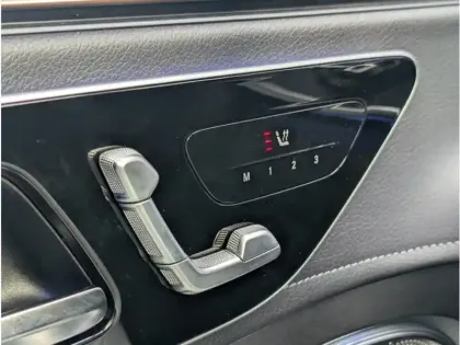 Photo 11 Mercedes EQE Gén. I Ph1 AMG Line 5