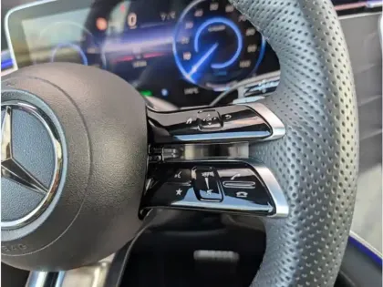 Photo 15 Mercedes EQE Gén. I Ph1 AMG Line 5