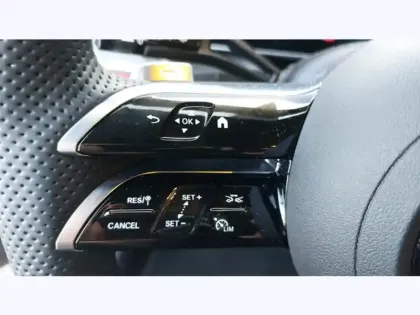 Photo 29 Mercedes Classe GLC GLC 300 e  Hybrid EQ 4MATIC 