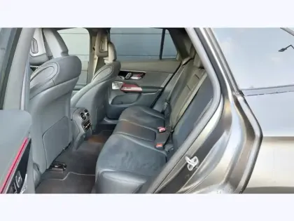 Photo 34 Mercedes Classe GLC GLC 300 e  Hybrid EQ 4MATIC 