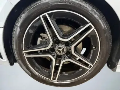 Photo 8 Mercedes Classe B 200 d AMG Line