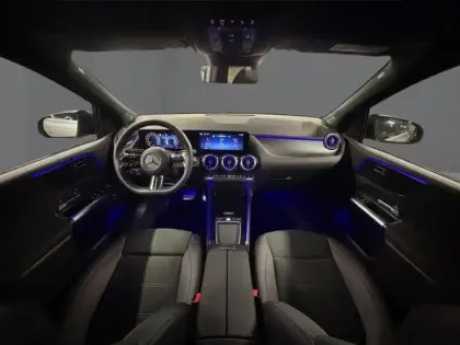 Photo 10 Mercedes Classe B 200 d AMG Line