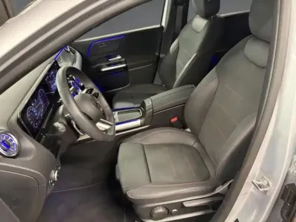 Photo 18 Mercedes Classe B 200 d AMG Line