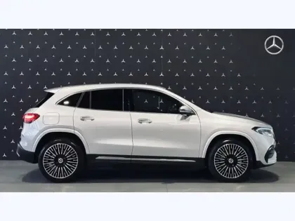 Photo 11 Mercedes EQA Gén. I (H243) Ph2 Base 5