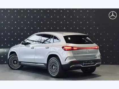 Photo 8 Mercedes EQA Gén. I (H243) Ph2 Base 5