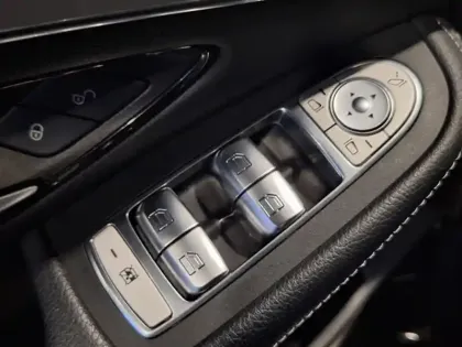 Photo 52 Mercedes Classe GLC GLC 300 de 4MATIC SUV AMG Line