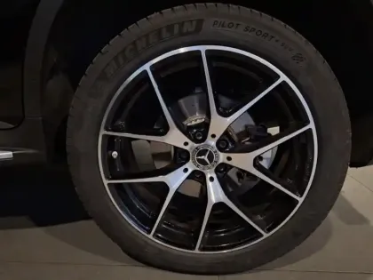Photo 8 Mercedes Classe GLC GLC 300 de 4MATIC SUV AMG Line