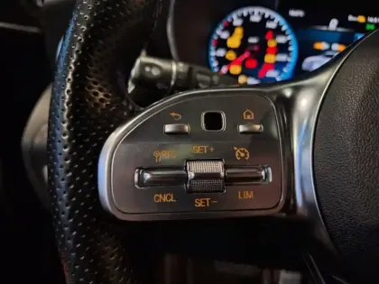 Photo 42 Mercedes Classe GLC GLC 300 de 4MATIC SUV AMG Line