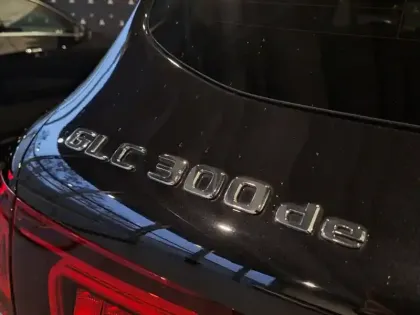 Photo 12 Mercedes Classe GLC GLC 300 de 4MATIC SUV AMG Line