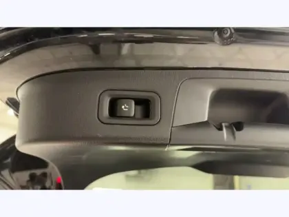 Photo 20 Mercedes GLA 220 d 4MATIC AMG Line