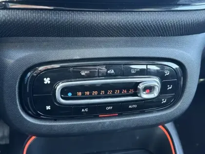 Photo 16 Smart Forfour Gén. III Ph1 Prime 5