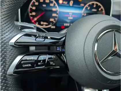 Photo 12 Mercedes Classe C 220 d Berline 