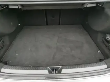 Photo 7 Mercedes Classe A 180 d Berline AMG Line 116 ch 