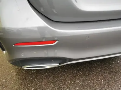 Photo 9 Mercedes Classe A 180 d Berline AMG Line 116 ch 