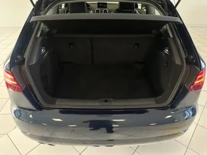 Photo 9 Audi A3 Gén. III Ph2 Design luxe 3