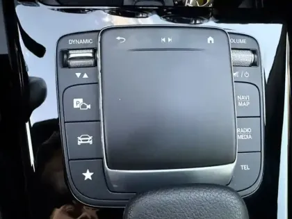 Photo 23 Mercedes CLA  250 e AMG Line