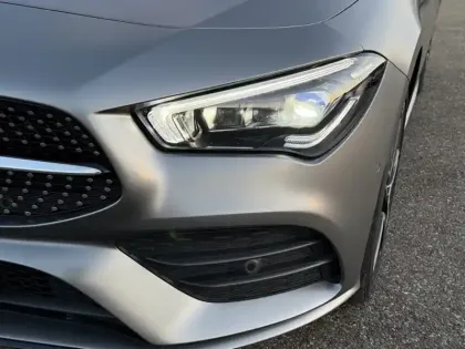 Photo 12 Mercedes CLA  250 e AMG Line