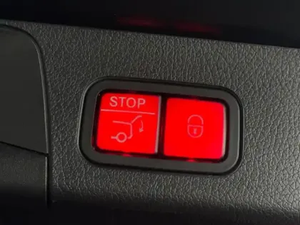 Photo 33 Mercedes GLB Gén. I (X247) Ph2 Progressive Line 5