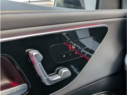 Photo 35 Mercedes Classe GLC Gén. II (X254) Ph1 AMG S 5