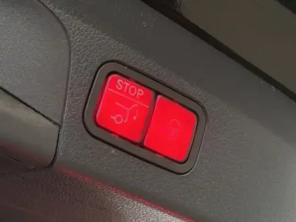 Photo 21 Mercedes GLE 350 de 4MATIC AMG Line