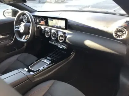 Photo 16 Mercedes CLA  250 e Hybrid EQ Shooting B