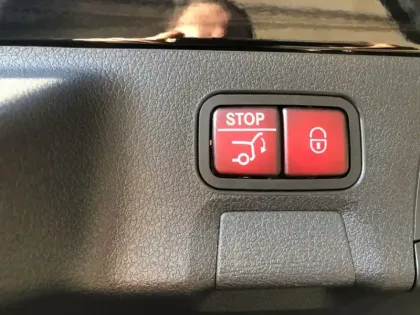 Photo 21 Mercedes CLA  250 e Hybrid EQ Shooting B