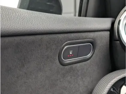 Photo 26 Mercedes Classe A Gén. IV (W177) Ph2 AMG Line 5