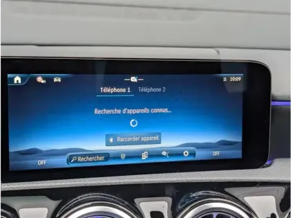 Photo 11 Mercedes Classe A 250 e Hybrid EQ 