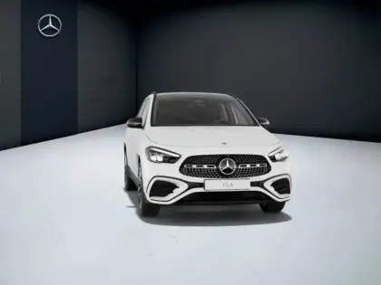 Photo 18 Mercedes GLA 200 d AMG Line