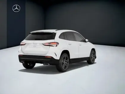 Photo 27 Mercedes GLA 200 d AMG Line