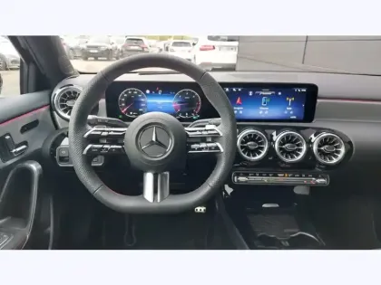 Photo 23 Mercedes Classe A Gén. IV (W177) Ph2 AMG Line 5