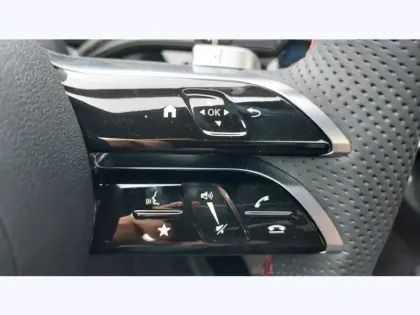 Photo 25 Mercedes Classe A Gén. IV (W177) Ph2 AMG Line 5