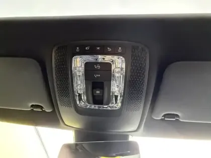 Photo 17 Mercedes Classe A 250 e 1.3 218 AMG Line