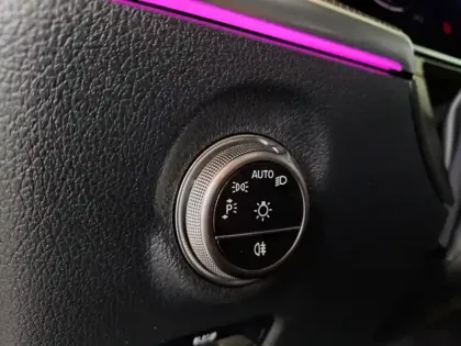 Photo 18 Mercedes Classe C  200 d Berline AMG Lin