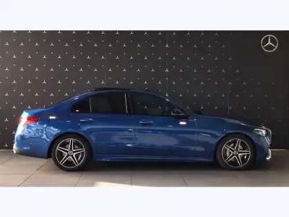 Photo 5 Mercedes Classe C  200 d Berline AMG Lin