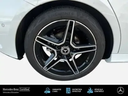 Photo 8 Mercedes Classe A A 200 d AMG Line