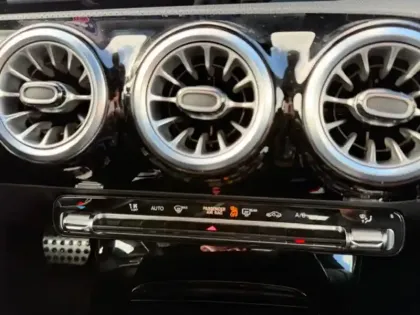 Photo 22 Mercedes CLA Gén. II (X118) Ph2 AMG Line 5