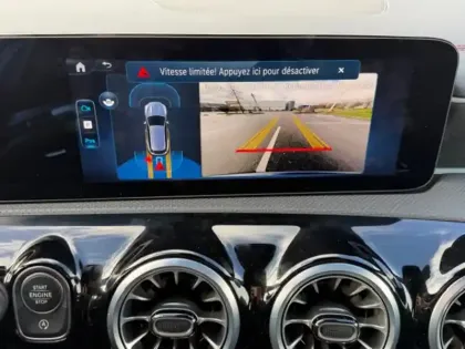 Photo 17 Mercedes CLA 200 AMG Line