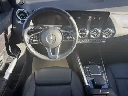 Photo 8 Mercedes GLA 250 e Business Line