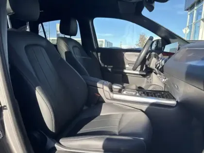 Photo 6 Mercedes GLA 250 e Business Line