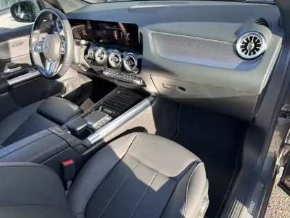 Photo 5 Mercedes GLA 250 e Business Line