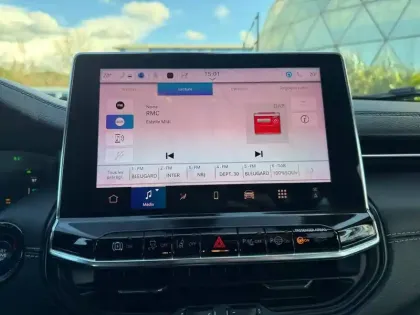 Photo 24 Jeep Compass 1.3 PHEV T4 240 4XE S