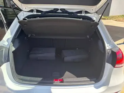 Photo 11 Mercedes Classe A 250 e Progressive Line