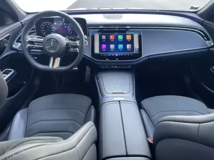 Photo 10 Mercedes Classe E 220 d AMG Line Berline