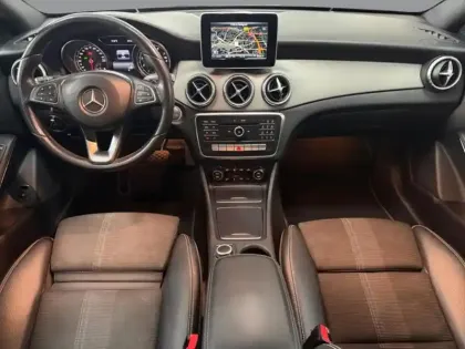 Photo 10 Mercedes CLA  180 Coupé Sensation