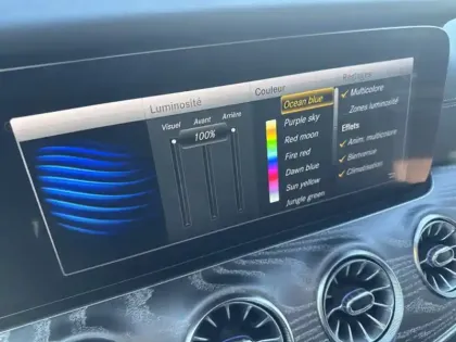 Photo 20 Mercedes CLS 450 4MATIC Coupé AMG Line+