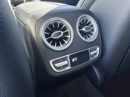 Photo 22 Mercedes CLS 450 4MATIC Coupé AMG Line+