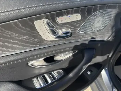 Photo 10 Mercedes CLS 450 4MATIC Coupé AMG Line+