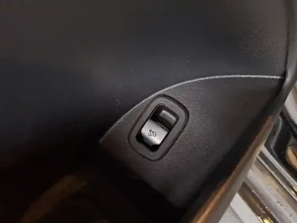 Photo 34 Mercedes Classe GLC Gén. II (X254) Ph1 AMG Line 5